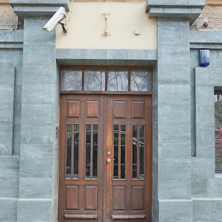 Modern Flat By Lukiskiu Square Апартаменты *