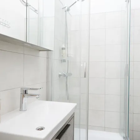 Modern Flat By Lukiskiu Square Appartement